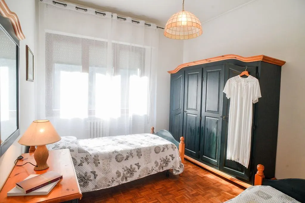 Casa Paola Lucca Apartment