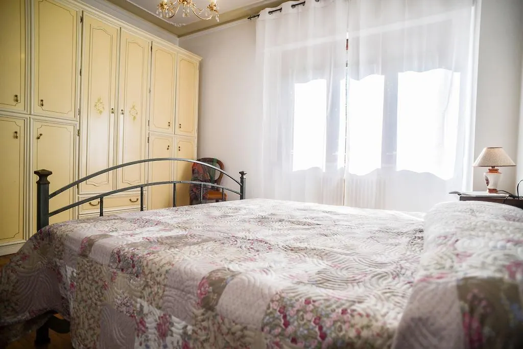 Casa Paola Lucca Apartment